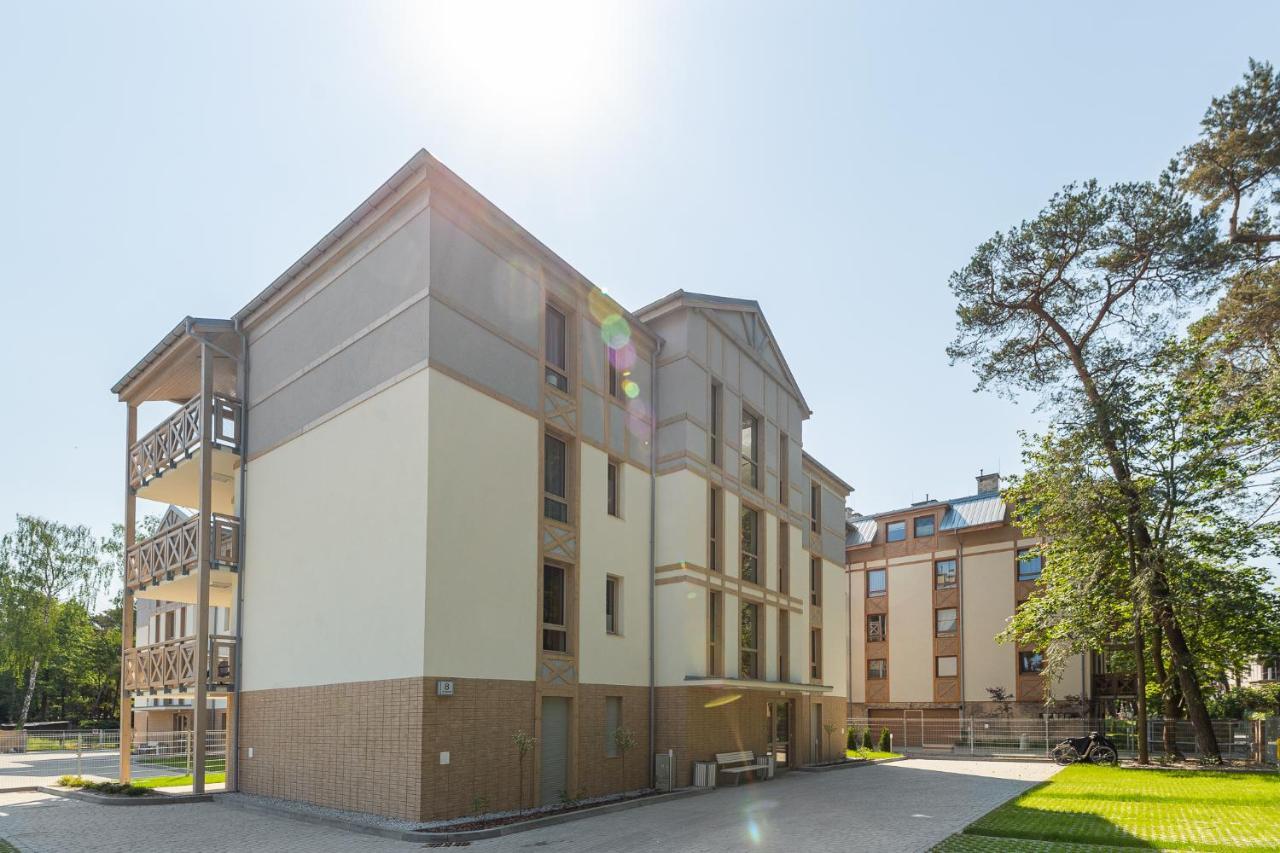 Apartament Bursztynowy Rezydencja Park Mielno  Esterno foto